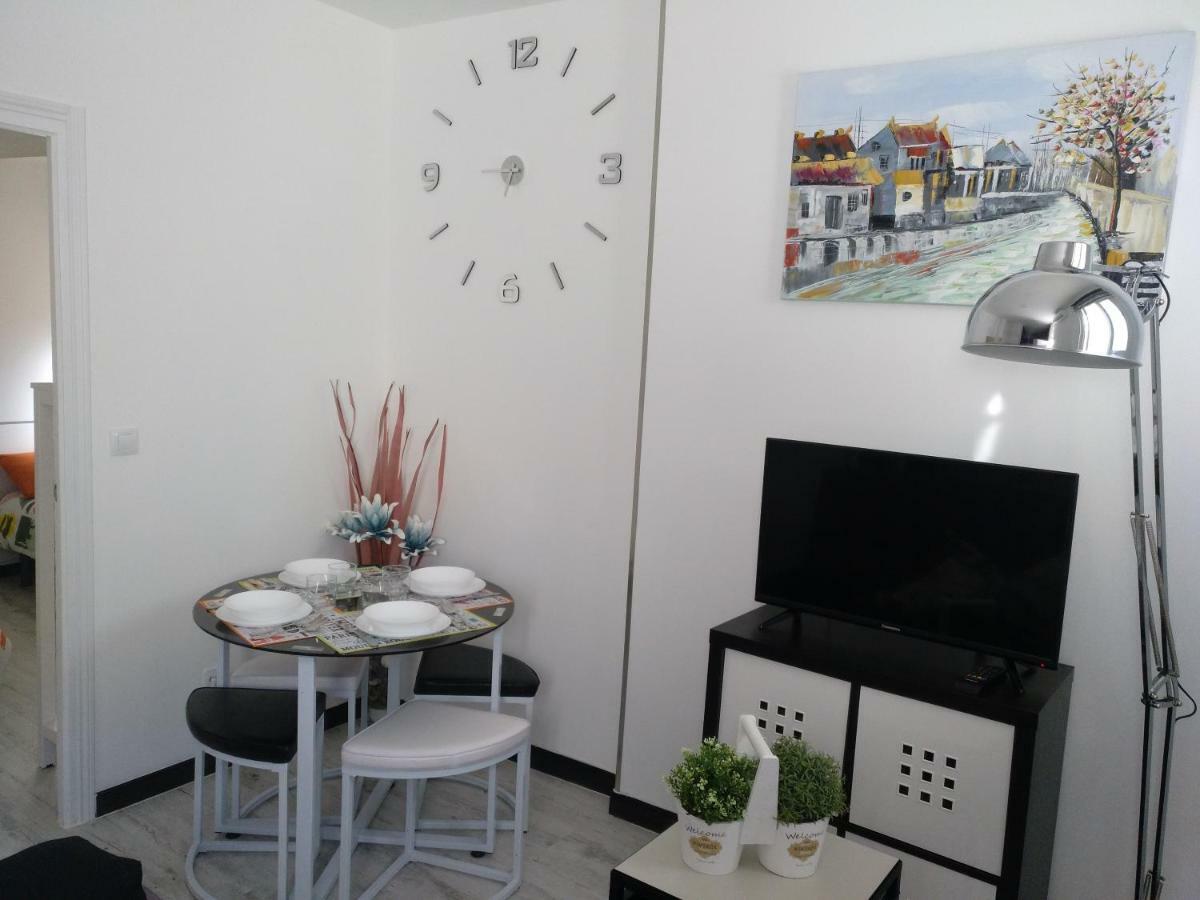 Apartamento Cigueena 1 Zaragoza Bagian luar foto