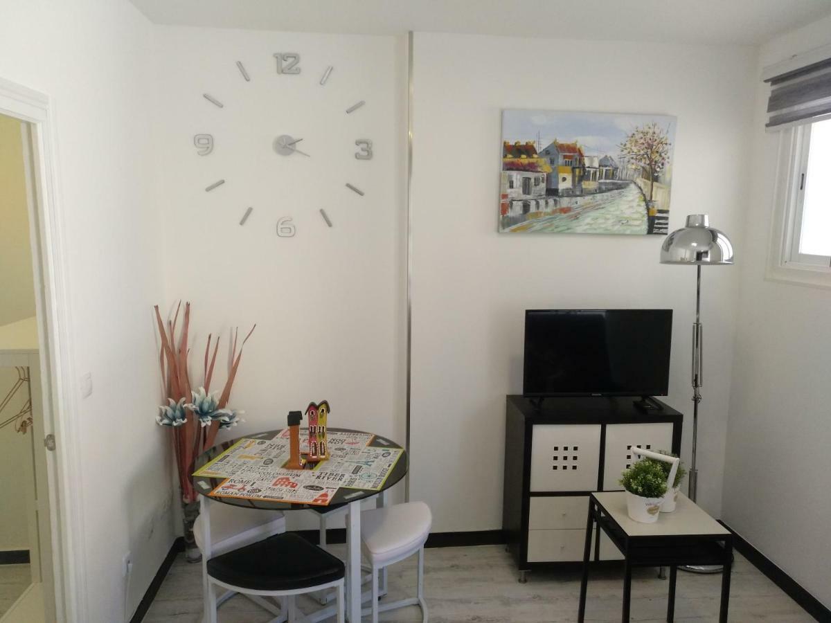 Apartamento Cigueena 1 Zaragoza Bagian luar foto