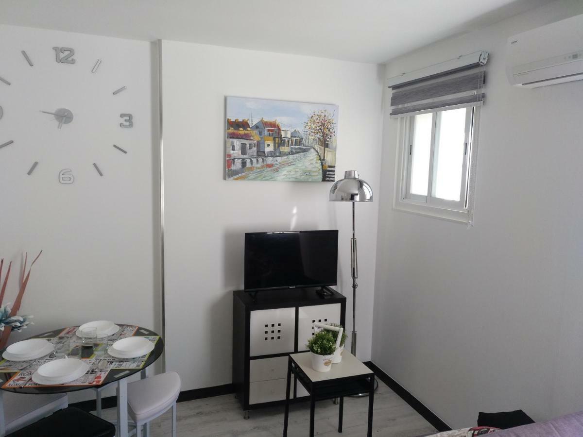 Apartamento Cigueena 1 Zaragoza Bagian luar foto