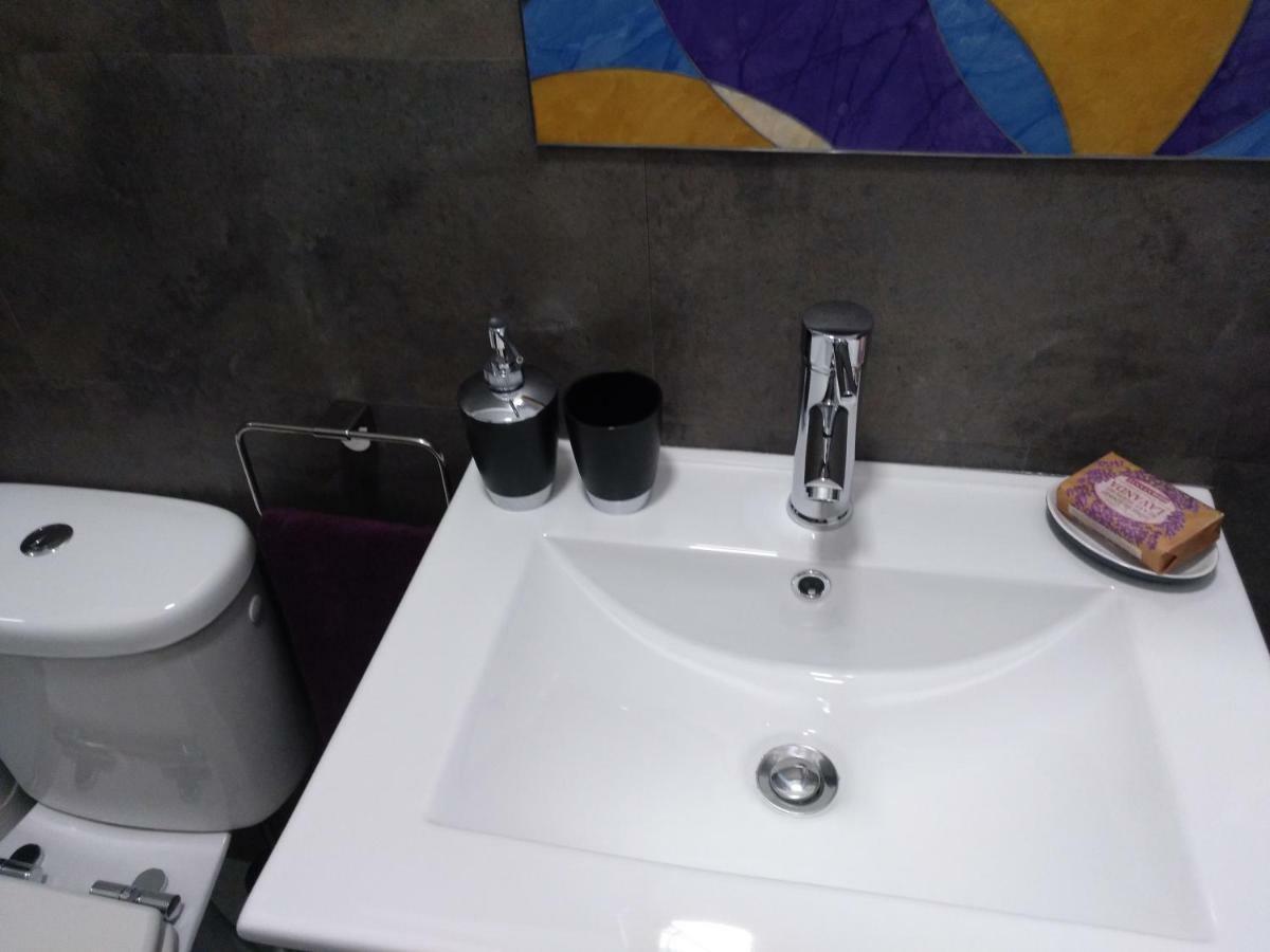 Apartamento Cigueena 1 Zaragoza Bagian luar foto